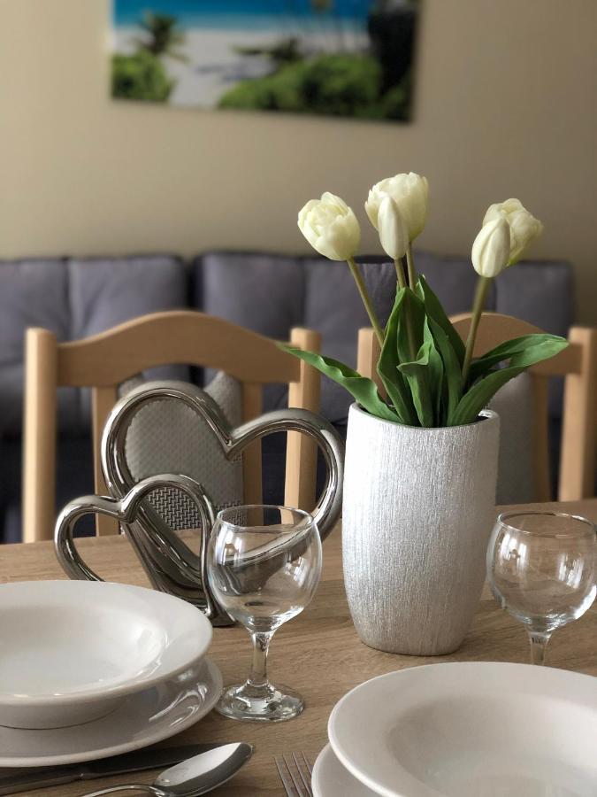 Alina Apartmanok Hajdúszoboszló Extérieur photo