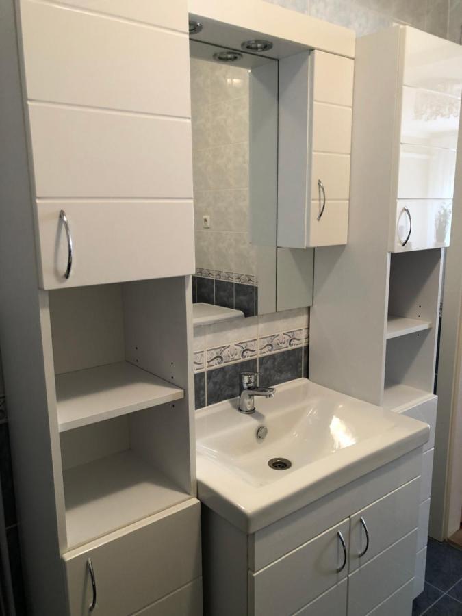Alina Apartmanok Hajdúszoboszló Extérieur photo
