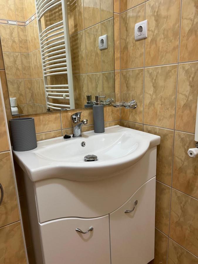 Alina Apartmanok Hajdúszoboszló Extérieur photo
