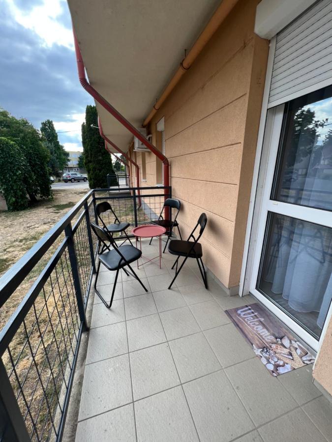 Alina Apartmanok Hajdúszoboszló Extérieur photo