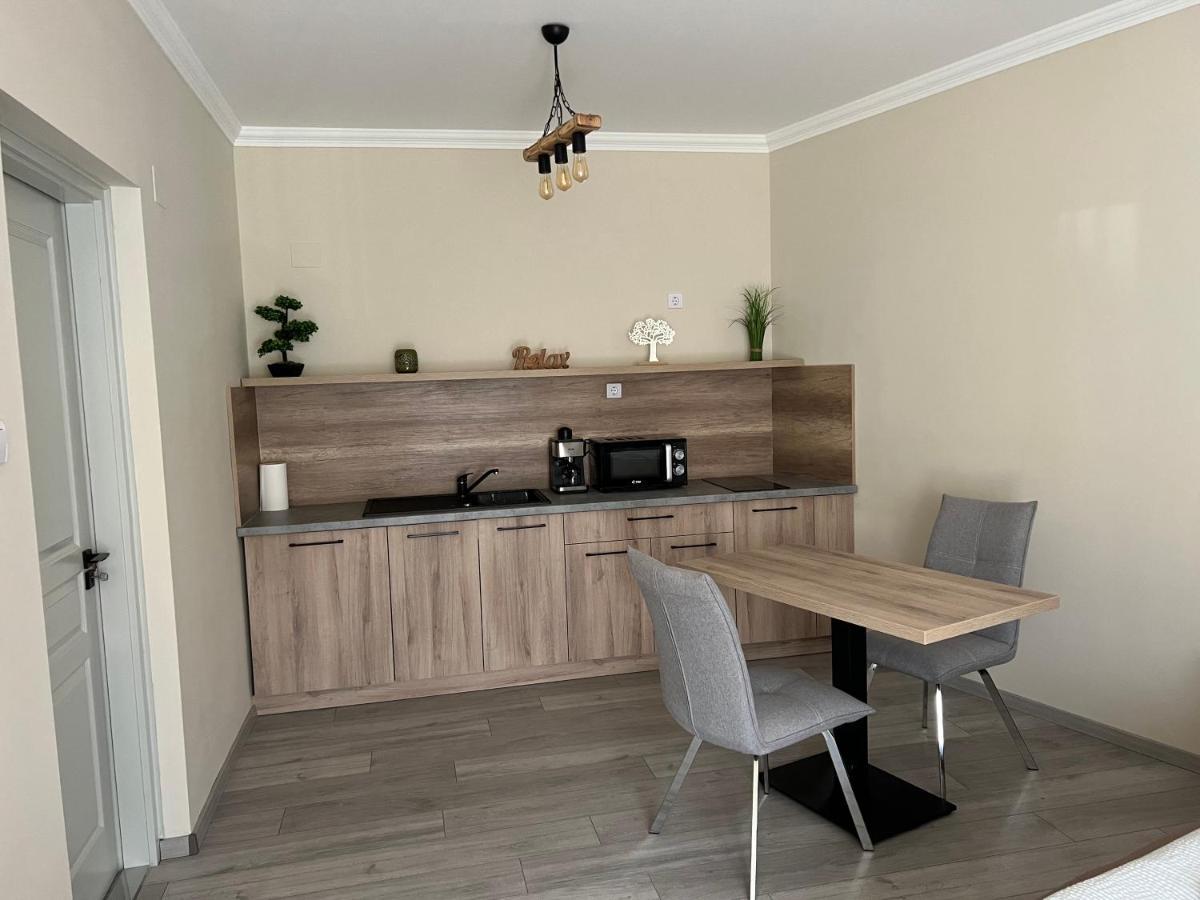 Alina Apartmanok Hajdúszoboszló Extérieur photo